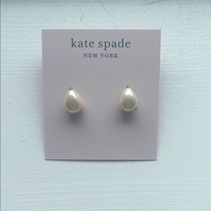 NWT Kate Spade Teardrop Pearl Stud Earrings